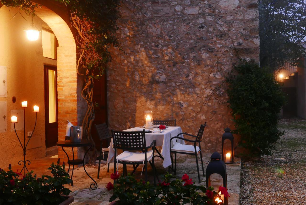 Agriturismo La Pieve Colle Val D'Elsa Exterior foto